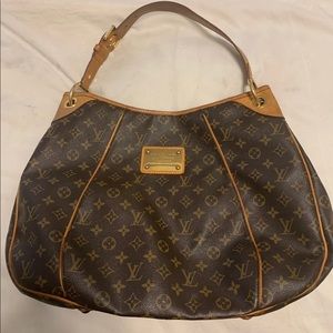 Louis Vuitton Galleria GM (largest one)